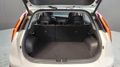 2024 Kia Niro Prestige, белый — фото 19
