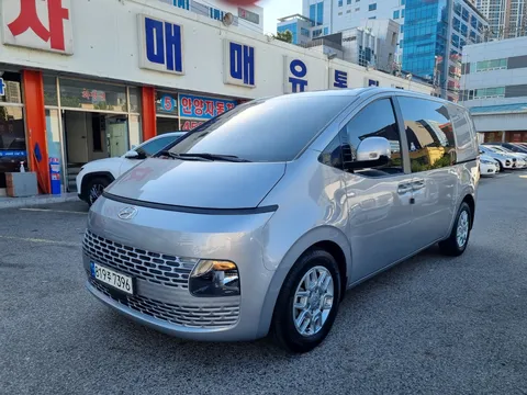 2022 Hyundai Staria Cargo 5-Seater