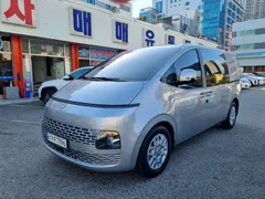 2022 Hyundai Staria Cargo 5-Seater — фото 12