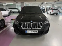 2023 BMW X1 sDrive 20i M Sport, чёрный — фото 3