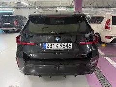 2023 BMW X1 sDrive 20i M Sport, чёрный — фото 4