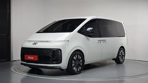 2022 Hyundai Staria L3.5 Lounge 9-Seater