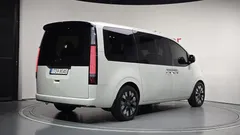 2022 Hyundai Staria L3.5 Lounge 9-Seater — фото 2