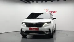 2023 Kia Carnival Diesel 9-Seater Signature — фото 3
