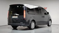 2022 Hyundai Staria L3.5 Cargo 5-Seater — фото 2