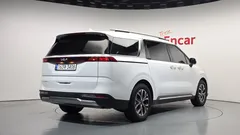 2023 Kia Carnival Gasoline 9-Seater Noblesse — фото 2