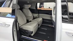 2022 Kia Carnival Diesel 7-Seater Signature — фото 12