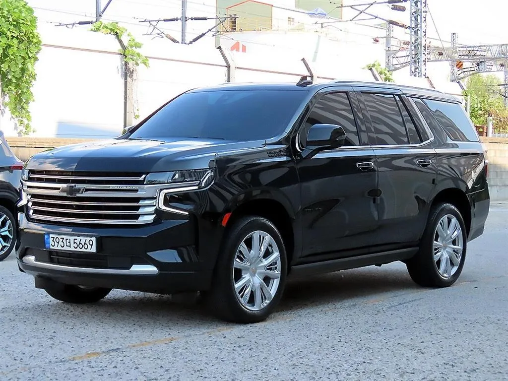 2022 ChevroletGMDaewoo Tahoe 6.2 Dark Knight 4WD