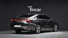 2023 Kia K8 Signature — фото 2