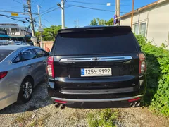 2023 ChevroletGMDaewoo Tahoe 6.2 Dark Knight 4WD, чёрный — фото 4