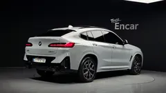 2022 BMW X4 xDrive20i M Sports Pro — фото 2