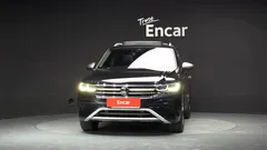2023 Volkswagen Tiguan 2.0 TSI Prestige — фото 3