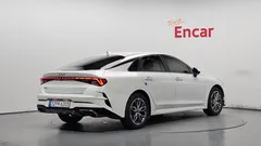 2022 Kia K5 2.0 LPI(Renter car) — фото 2