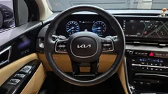 2023 Kia Carnival Gasoline 7-Seater Signature — фото 13