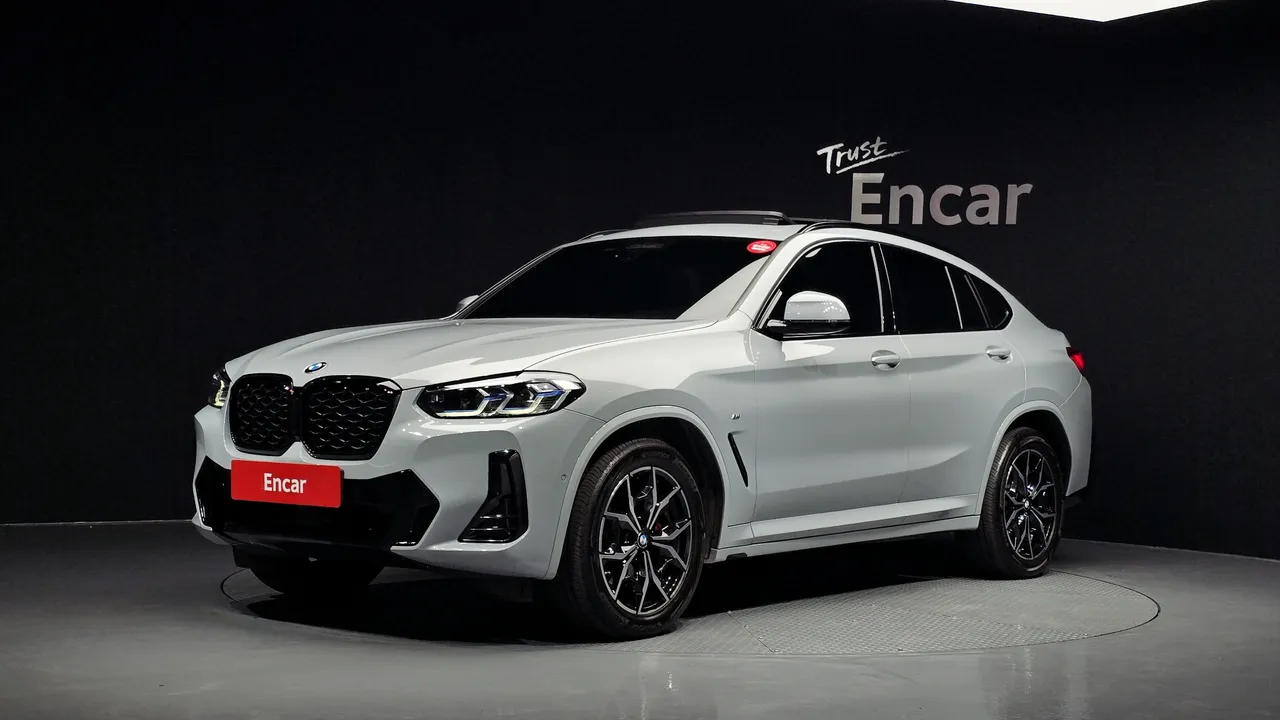 2022 BMW X4 xDrive20i M Sports Pro