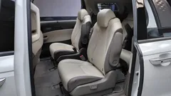 2023 Kia Carnival Gasoline 9-Seater Signature — фото 12