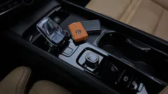 2024 Volvo XC60 B5 Ultimate Bright — фото 9