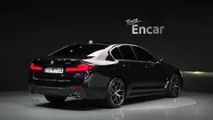 2022 BMW 5-Series 530i M Sport Package — фото 3