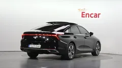 2023 Kia K8 Signature Special — фото 2