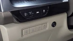 2023 Kia Carnival Gasoline 9-Seater Hi-Limousine — фото 14