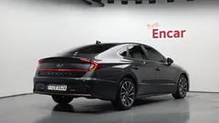 2023 Hyundai Sonata Premium Plus — фото 2