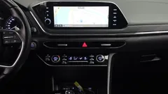 2023 Hyundai Sonata Premium Plus — фото 13
