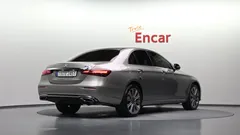 2023 Mercedes-Benz E-Class E350 4MATIC Exclusive — фото 2