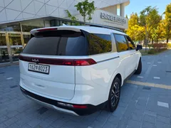 2023 Kia Carnival Diesel 9-Seater Prestige — фото 6