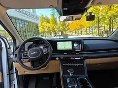 2023 Kia Carnival Diesel 9-Seater Prestige — фото 9
