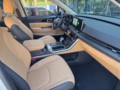 2023 Kia Carnival Diesel 9-Seater Prestige — фото 20