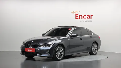 2022 BMW 3-Series 320d xDrive Luxury