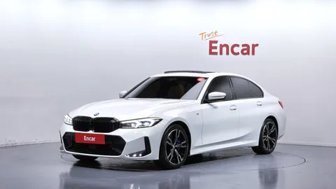 2024 BMW 3-Series 320i M Sport
