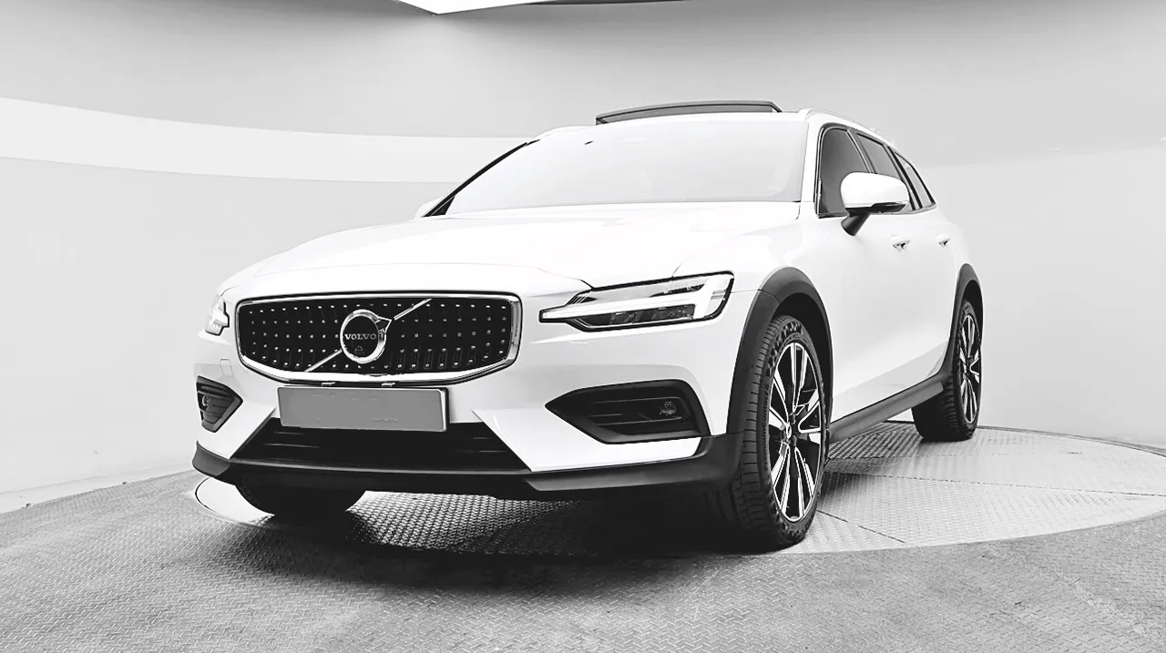 2023 Volvo V60 B5 Ultimate AWD