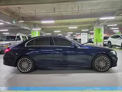 2022 Mercedes-Benz C-Class C300 AMG Line, синий — фото 6