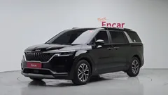 2023 Kia Carnival Diesel 9-Seater Prestige — фото 1