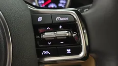 2023 Kia Carnival Diesel 9-Seater Prestige — фото 17