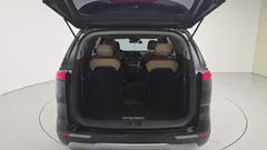 2023 Kia Carnival Diesel 9-Seater Prestige — фото 20