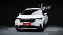 2023 Kia Carnival Diesel 9-Seater Noblesse — фото 3