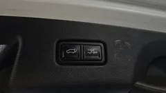 2023 Kia Carnival Diesel 9-Seater Noblesse — фото 20