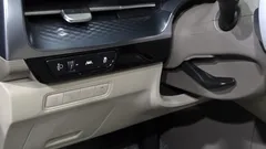 2023 Kia Carnival Gasoline 9-Seater Hi-Limousine — фото 15