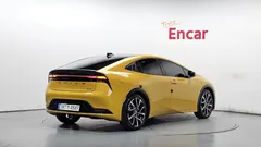 2024 Toyota Prius 2.0 PHEV XSE, жёлтый — фото 2