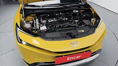 2024 Toyota Prius 2.0 PHEV XSE, жёлтый — фото 6