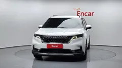 2023 Kia Carnival Diesel 9-Seater Noblesse — фото 3