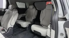 2023 Kia Carnival Diesel 9-Seater Noblesse — фото 11
