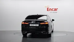 2023 Lexus LS 3.5 Platinum AWD, чёрный — фото 4