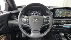 2023 Lexus LS 3.5 Platinum AWD, чёрный — фото 13