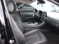 2022 Hyundai Sonata 2.0 — фото 9