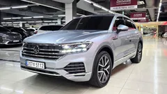 2023 Volkswagen Touareg 3.0 TDI Prestige, серебристый — фото 2