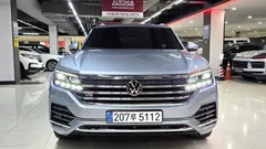 2023 Volkswagen Touareg 3.0 TDI Prestige, серебристый — фото 4