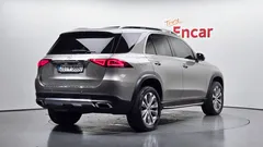 2022 Mercedes-Benz GLE-Class GLE300d 4MATIC — фото 2
